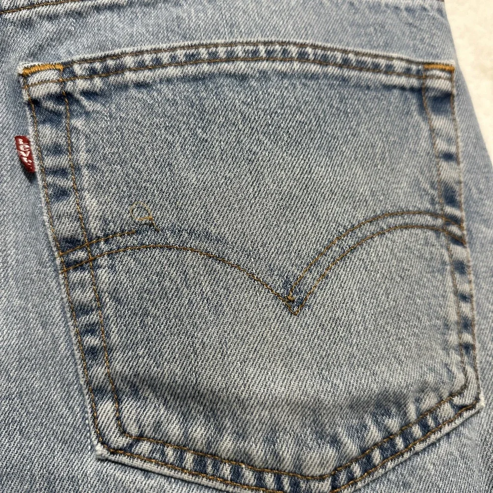 Levi's‎ 550 Vintage Y2K Relaxed Fit Light Wash Jeans Size 36 Made In USA